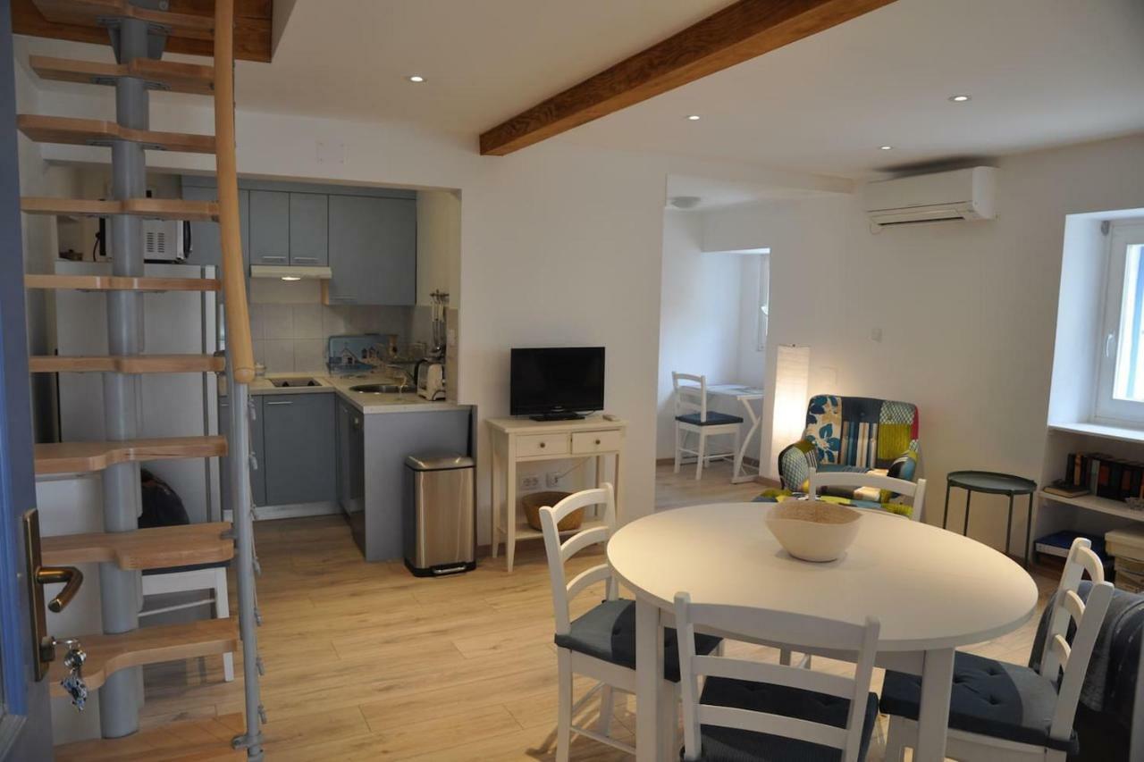 Apartment Gordana Cres Exteriér fotografie